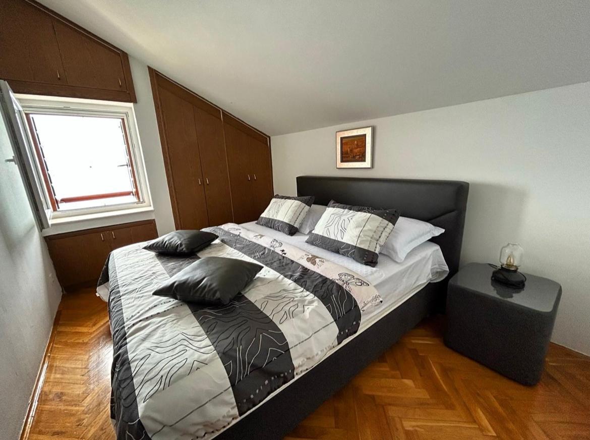 Apartmani Durdica Primosten Exterior photo